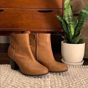 Ankle Boots in Toffee